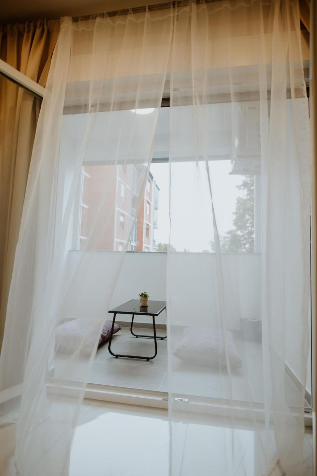 Apartman 007 Vukovar Esterno foto