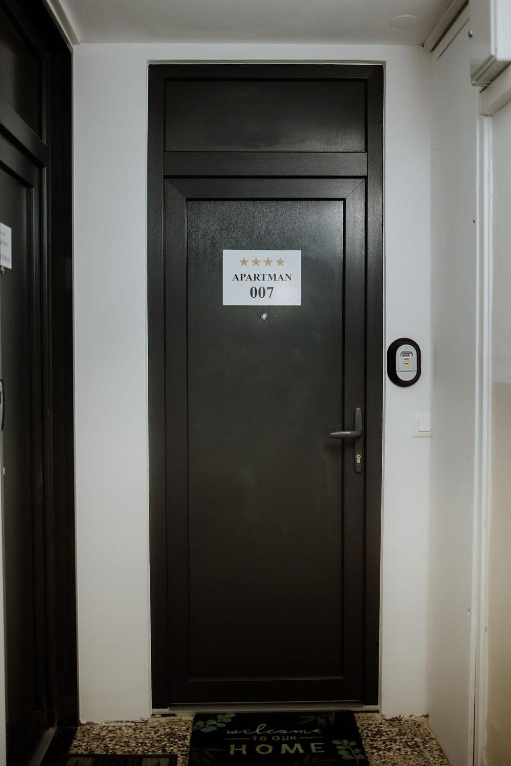 Apartman 007 Vukovar Esterno foto